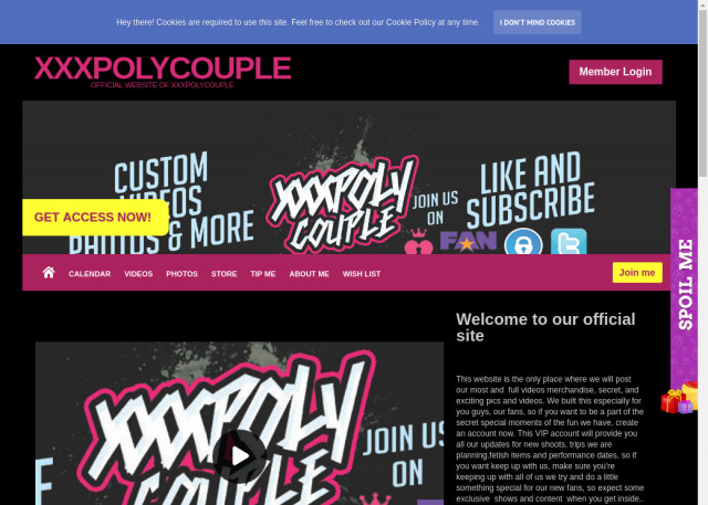 xxx poly couple